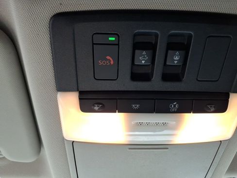 Used 2021 Nissan Rogue SL image 26