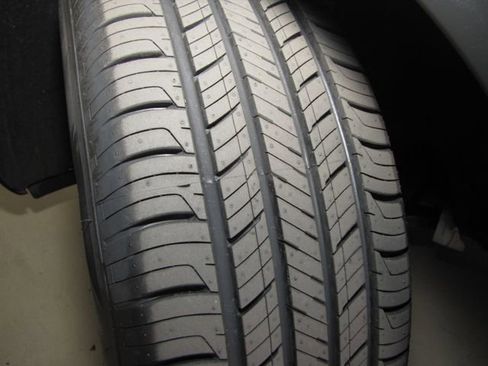 Used 2023 Honda CR-V EX-L image 27