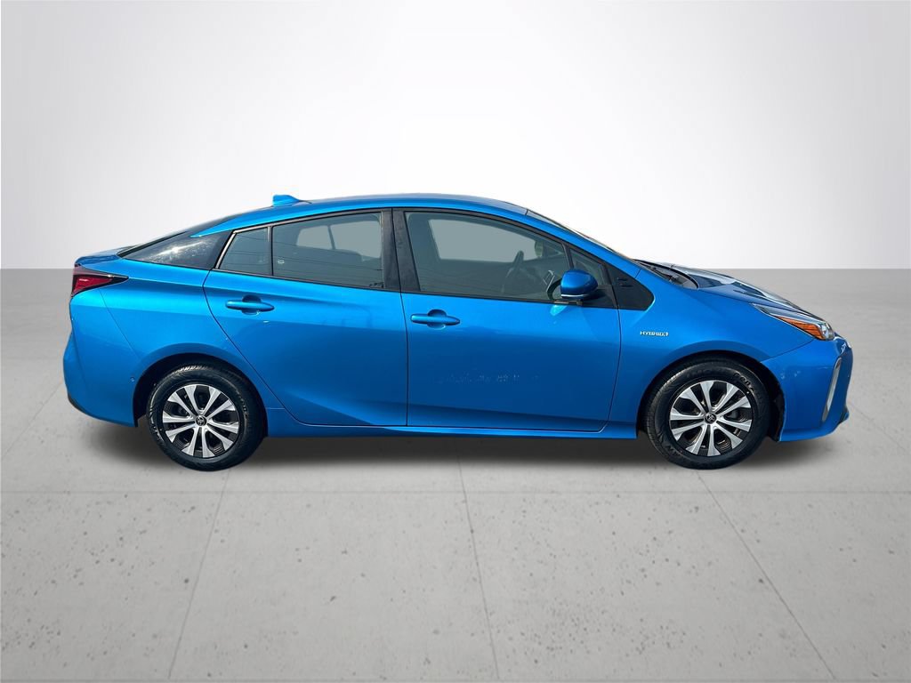 Used 2022 Toyota Prius LE AWD/4WD image 6