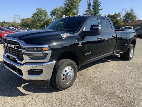 Used 2025 RAM 3500 Big Horn image 7