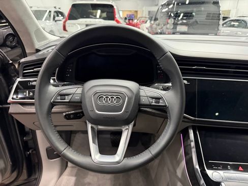 Used 2020 Audi Q7 3.0T Prestige AWD/4WD image 41