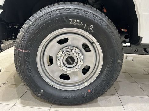 New 2026 Ford F350 XL w/ XL Chrome Package AWD/4WD image 27