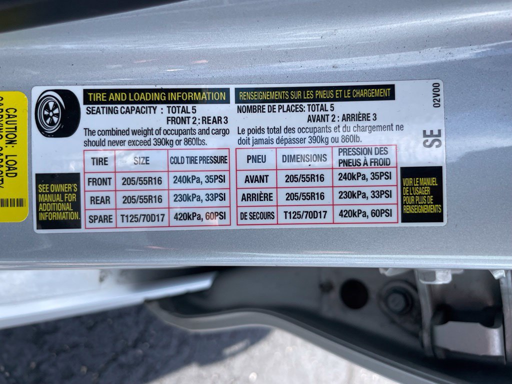 Used 2024 Toyota Corolla LE FWD image 29
