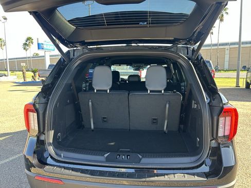 New 2026 Ford Explorer ST-Line image 25