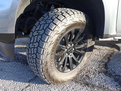 Used 2022 GMC Canyon Elevation w/ Elevation Premium Package image 21