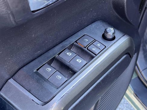 Used 2021 Toyota Tacoma TRD Off-Road w/ Technology Package image 24