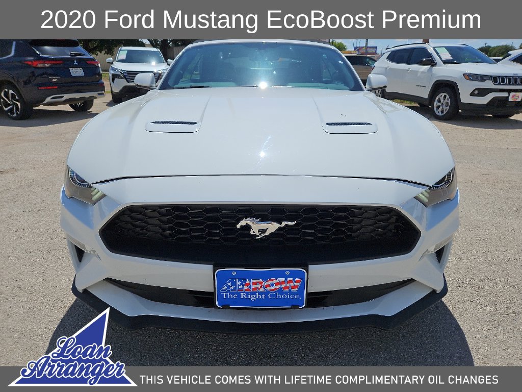Used 2020 Ford Mustang Premium RWD image 3