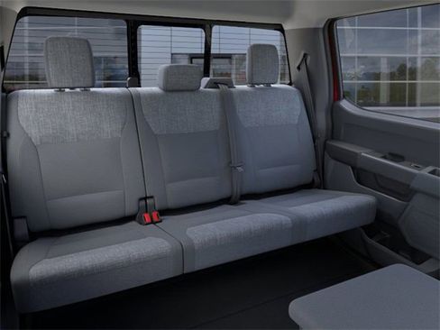 New 2025 Ford F250 XLT w/ FX4 Off-Road Package image 11