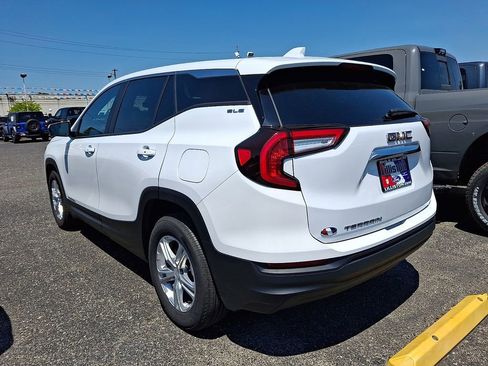 Used 2023 GMC Terrain SLE FWD image 6