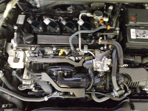 Used 2024 Toyota Corolla SE FWD image 30