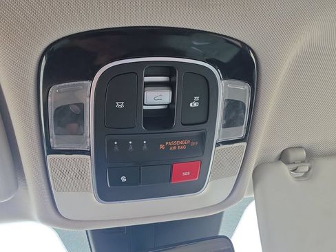 Certified 2024 Hyundai Tucson Limited AWD/4WD image 23