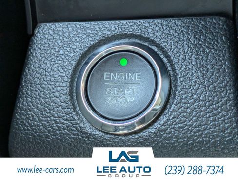 Used 2016 Ford F150 Lariat w/ Equipment Group 502A Luxury AWD/4WD image 31