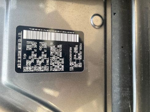 Certified 2024 Nissan Armada SV image 32