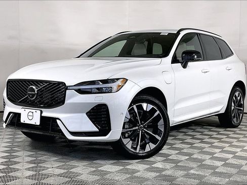 New 2026 Volvo XC60 T8 Plus w/ Climate Package PRO AWD/4WD image 1