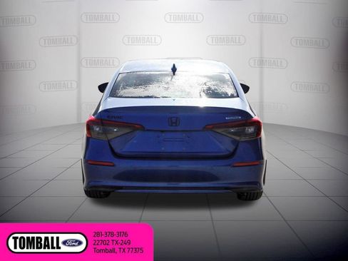 Used 2022 Honda Civic Touring image 6