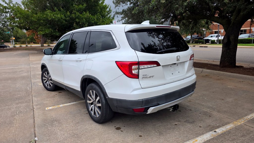 Used 2020 Honda Pilot EX image 16