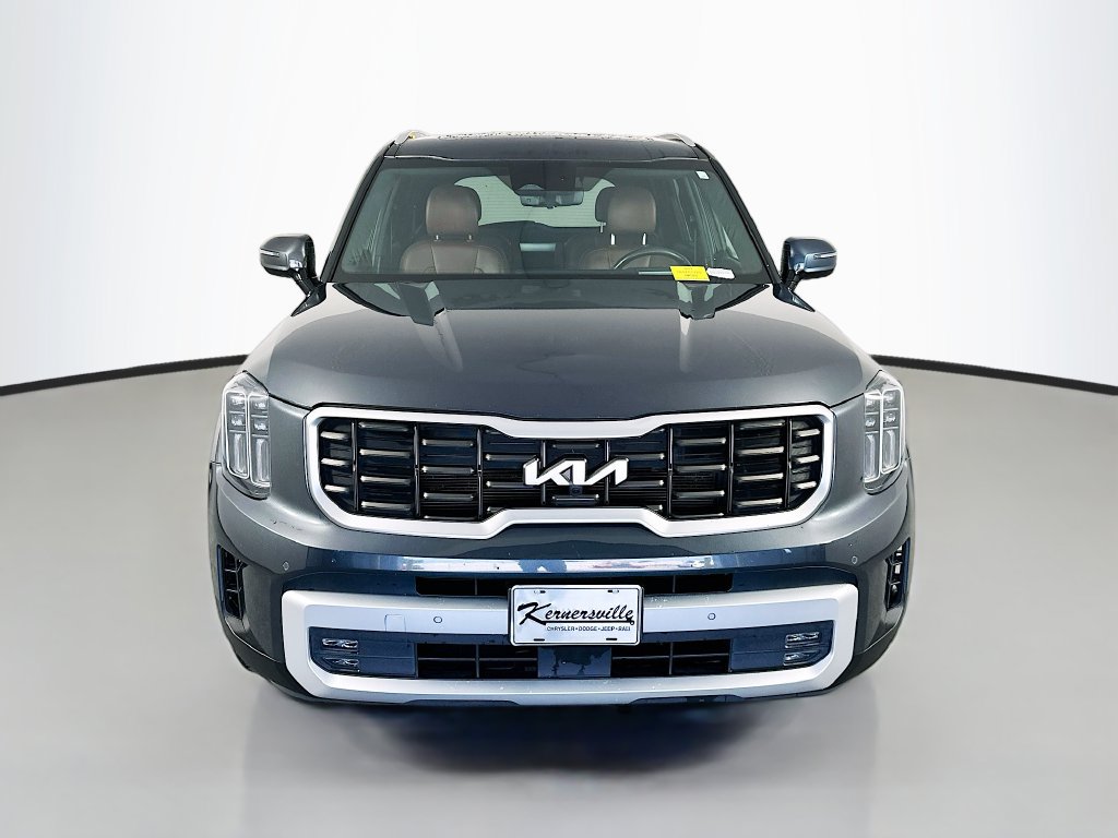 Used 2023 Kia Telluride SX Prestige AWD/4WD image 2