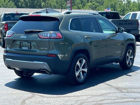 Used 2019 Jeep Cherokee Limited AWD/4WD image 48