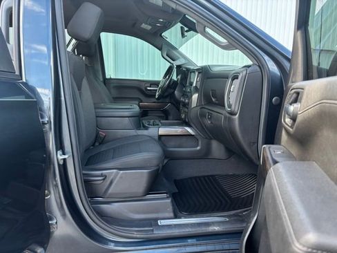 Used 2021 Chevrolet Silverado 1500 RST w/ Z71 Off-Road Package image 21