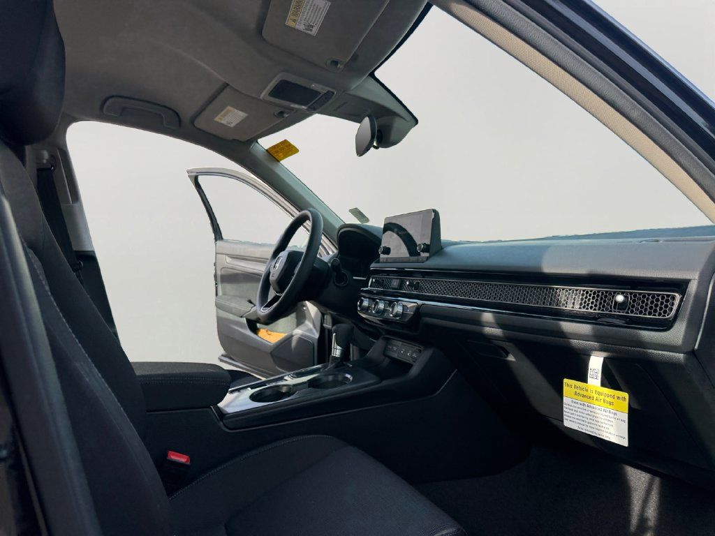 Used 2026 Honda Civic LX image 11