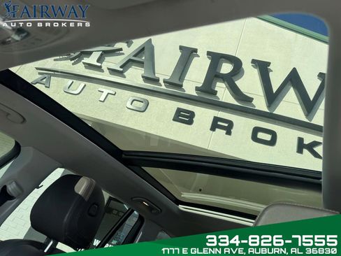 Used 2023 Mercedes-Benz GLS 450 4MATIC image 25