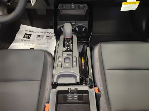 New 2026 Toyota Prius Plug-In Hybrid w/ Limited Premium Package image 32