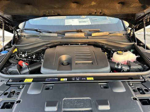 New 2026 Land Rover Range Rover Sport Dynamic SE AWD/4WD image 21