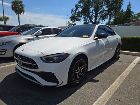 Used 2023 Mercedes-Benz C 300 Sedan image 3
