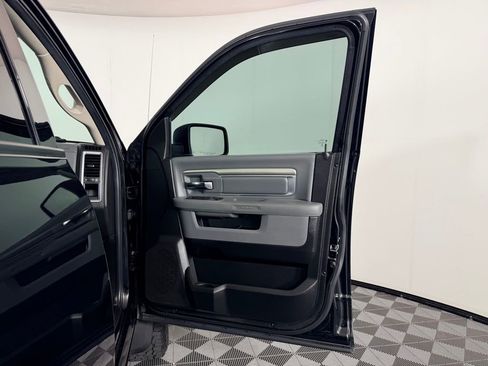 Used 2019 RAM 1500 Classic Warlock w/ Electronics Group image 35