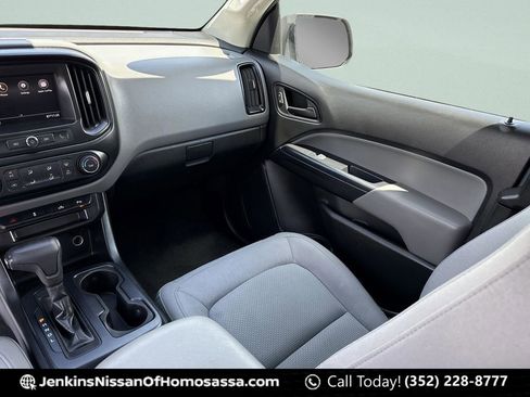 Used 2021 Chevrolet Colorado W/T w/ WT Convenience Package RWD image 23