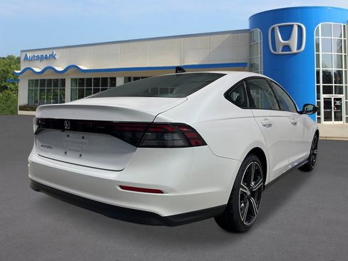 New 2026 Honda Accord SE image 5