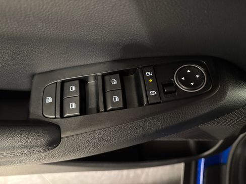 Certified 2025 Kia Seltos X-Line AWD/4WD image 18