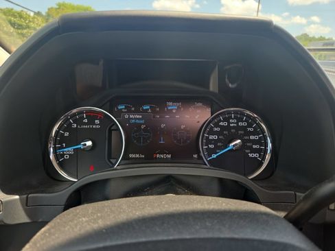 Used 2021 Ford F350 Limited AWD/4WD image 18