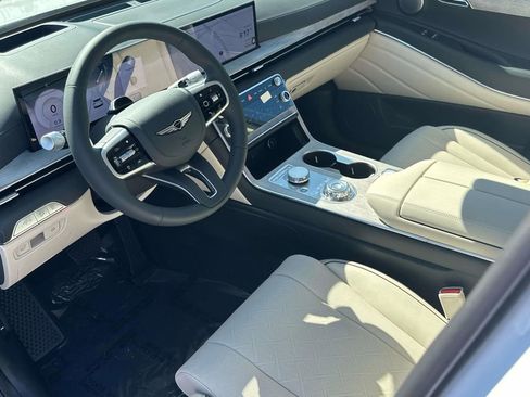 New 2026 Genesis GV80 2.5T Prestige image 8