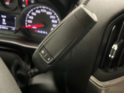 Used 2023 Chevrolet Silverado 1500 Custom AWD/4WD image 18