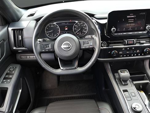 Used 2023 Nissan Pathfinder Rock Creek AWD/4WD image 14
