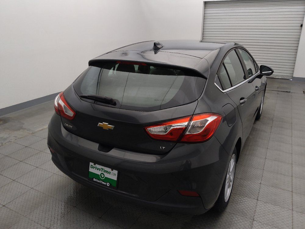 Used 2017 Chevrolet Cruze LT FWD image 7