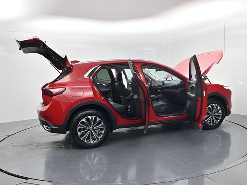 Used 2025 Buick Envision Preferred AWD/4WD image 68