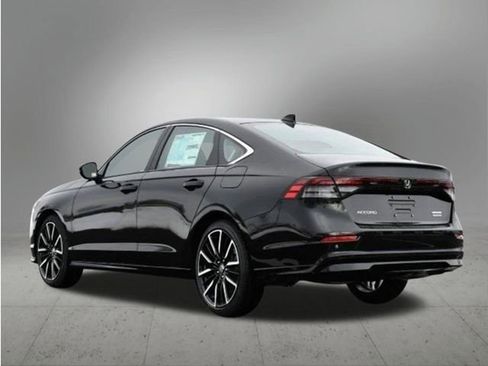 New 2026 Honda Accord Touring image 3