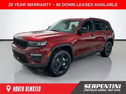 New 2025 Jeep Grand Cherokee Limited w/ Black Appearance Package