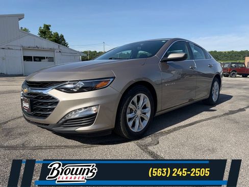 Used 2025 Chevrolet Malibu LT FWD image 1