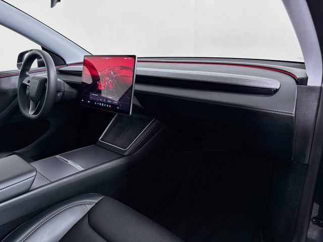 Used 2026 Tesla Model Y AWD image 46