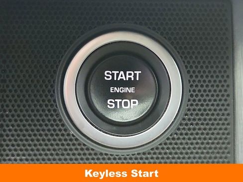 Used 2019 Land Rover Range Rover HSE image 22