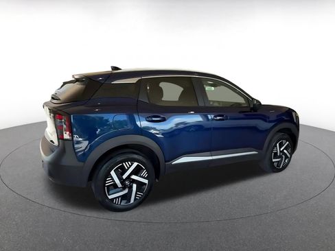 Used 2026 Nissan Kicks SV w/ Cold Weather Package FWD image 13