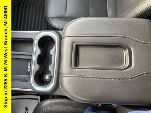 Used 2019 GMC Sierra 1500 SLT w/ SLT Premium Plus Package AWD/4WD image 44
