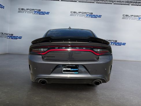 Used 2019 Dodge Charger Scat Pack w/ Daytona Edition Group RWD image 6