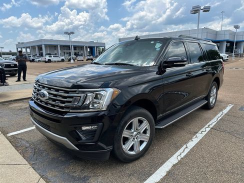 Used 2019 Ford Expedition Max XLT w/ Equipment Group 202A RWD image 1
