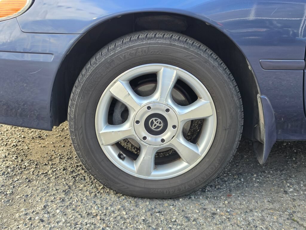 Used 2000 Toyota Solara SLE FWD image 9