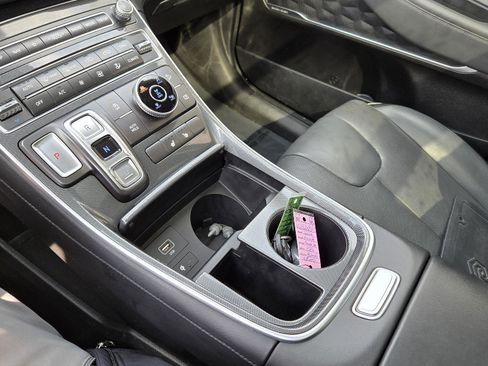 Used 2022 Hyundai Santa Fe SEL w/ Convenience + Premium Package image 28