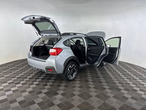 Used 2017 Subaru Crosstrek 2.0i Limited AWD/4WD image 14